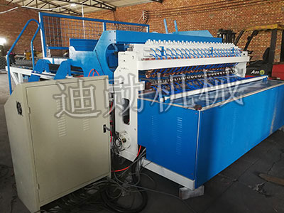 西藏鋼筋網機械4-8mm